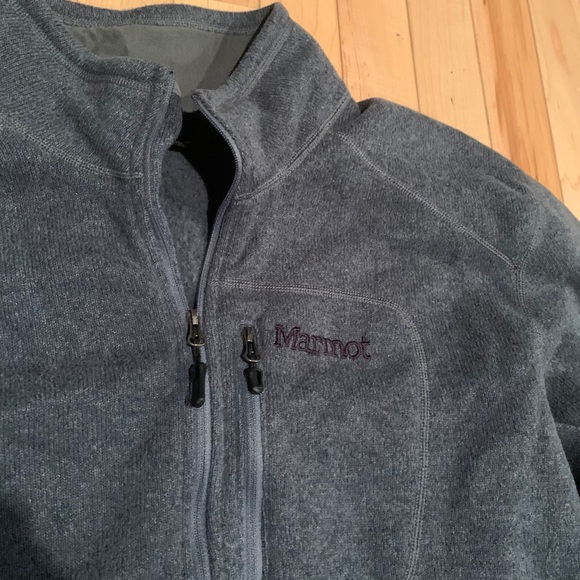 Marmot Sweater - Picture 2 of 3